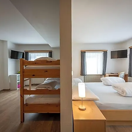 Hotel Greina